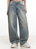 Washed Baggy Jeans
